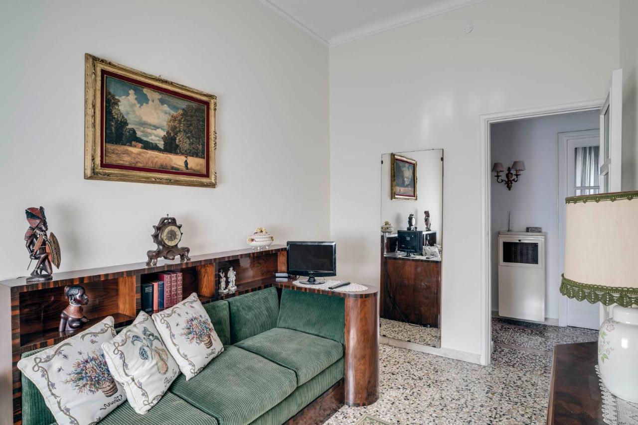 Sentirsi A Casa, Lontano Da Casa-feel At Away From Apartment